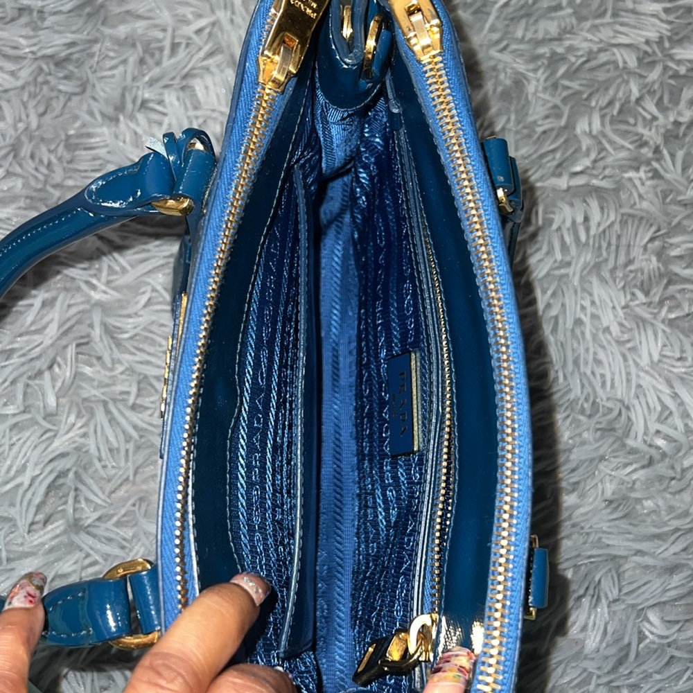 Prada saffiano leather bag - Picture 6 of 12